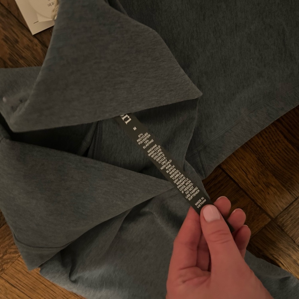 Vuori Blue Leggings - Picture 4 of 12